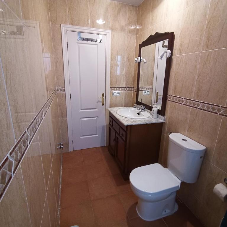 Casa baja naturista con patio en primera línea de playa con piscina comunitaria! - Apartamento de 1 dormitorio - 22