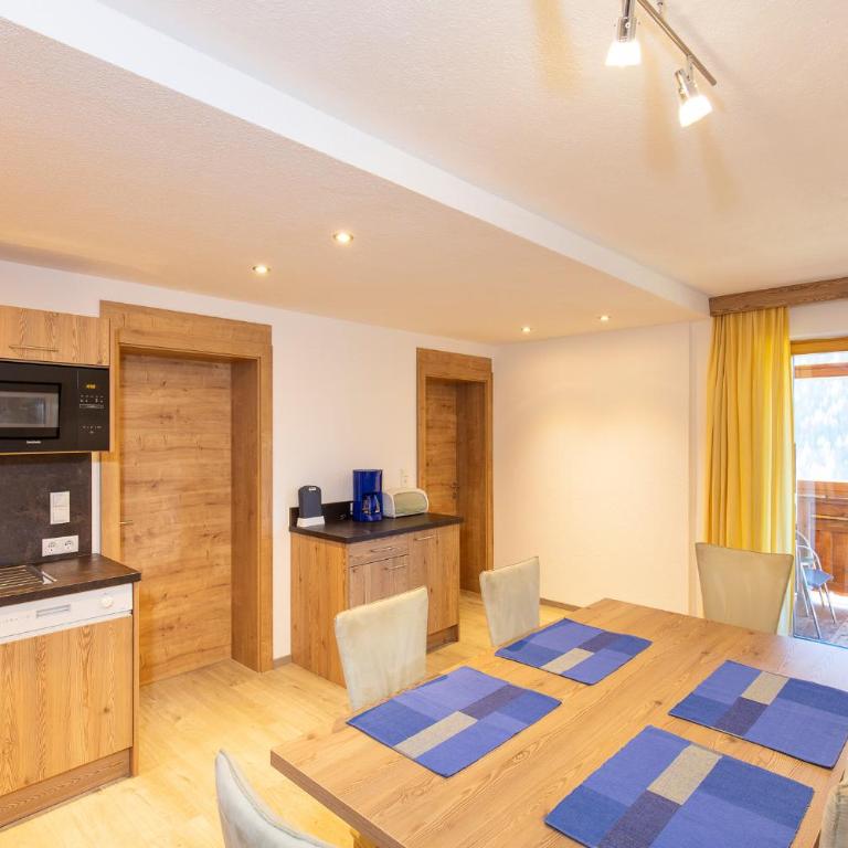 Gästehaus Berghof Schöpf - Apartment mit 2 Schlafzimmern - 10