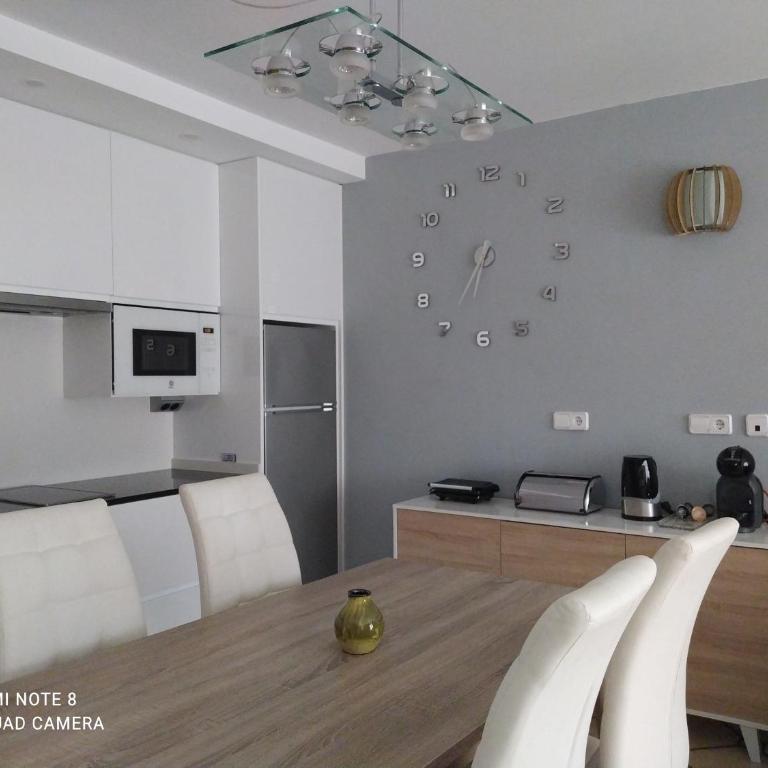 Luminoso y Moderno - Apartamento de 1 dormitorio - 16