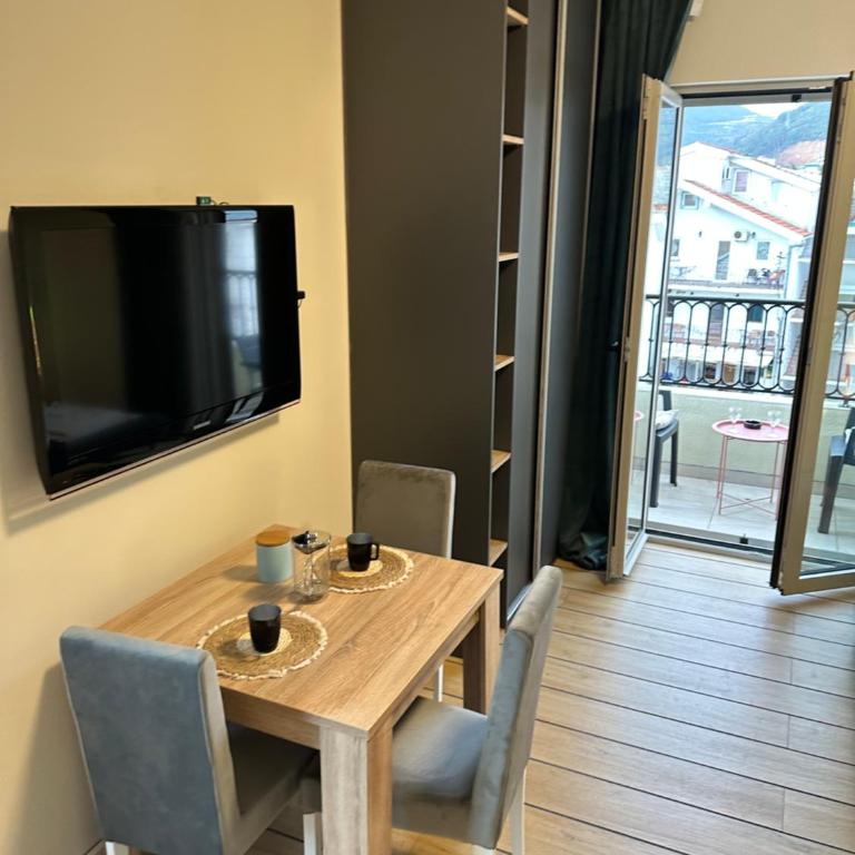 Saly Apart - Studio with Terrace - 8