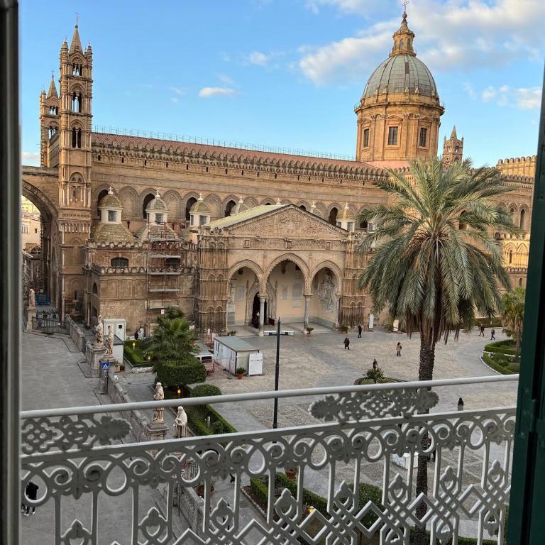 Residenza del Castillo - Suite with Balcony - 11