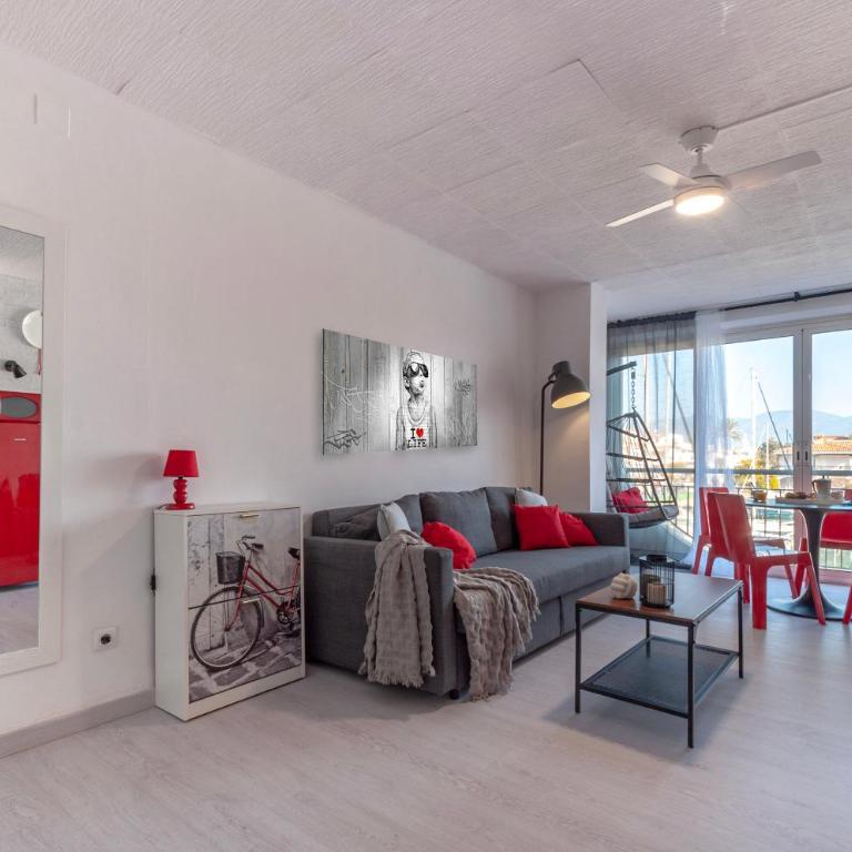 Estudio en 1ª linea con vistas al puerto deportivo by InsideHome - Apartamento de 1 dormitorio - 40