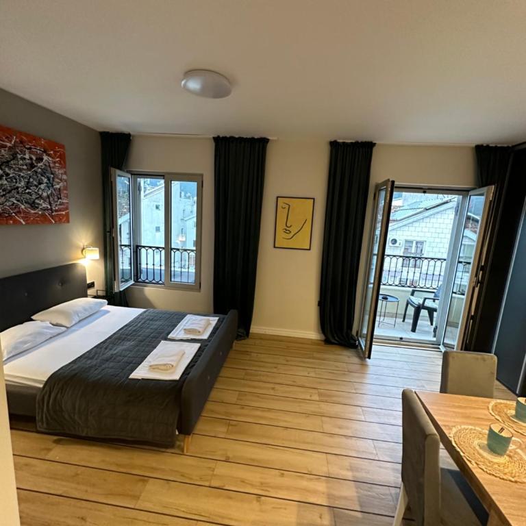 Saly Apart - Studio with Balcony - 2