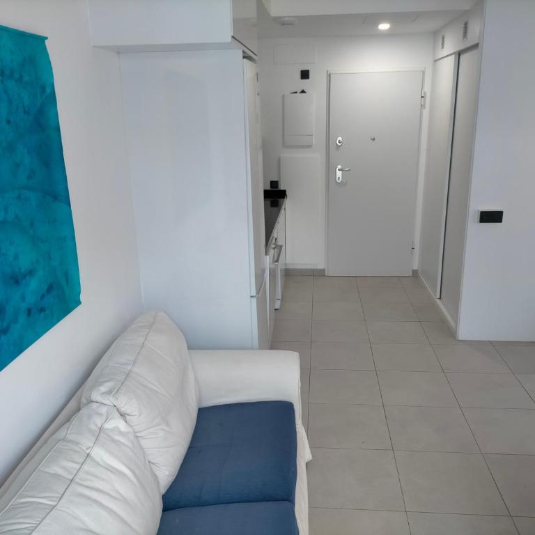 Terraza del Bajondillo Torremolinos - Estudio Deluxe con cama grande - 5