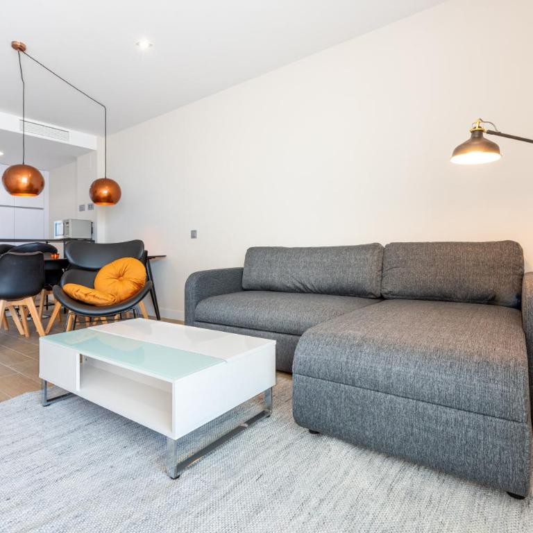 Blossom - Modern 2 bedroom apartment within walking distance to Benalmadena Pueblo - Apartment with Balcony - 10