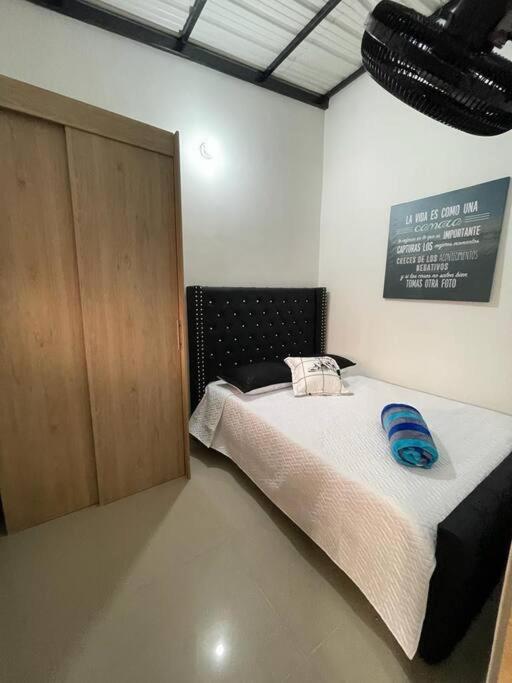 Aparta-hotel laureles 305 - Apartamento de 3 dormitorios - 19