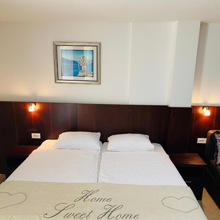 Hotel Vienna - Deluxe Double or Twin Room with Ocean View - 10