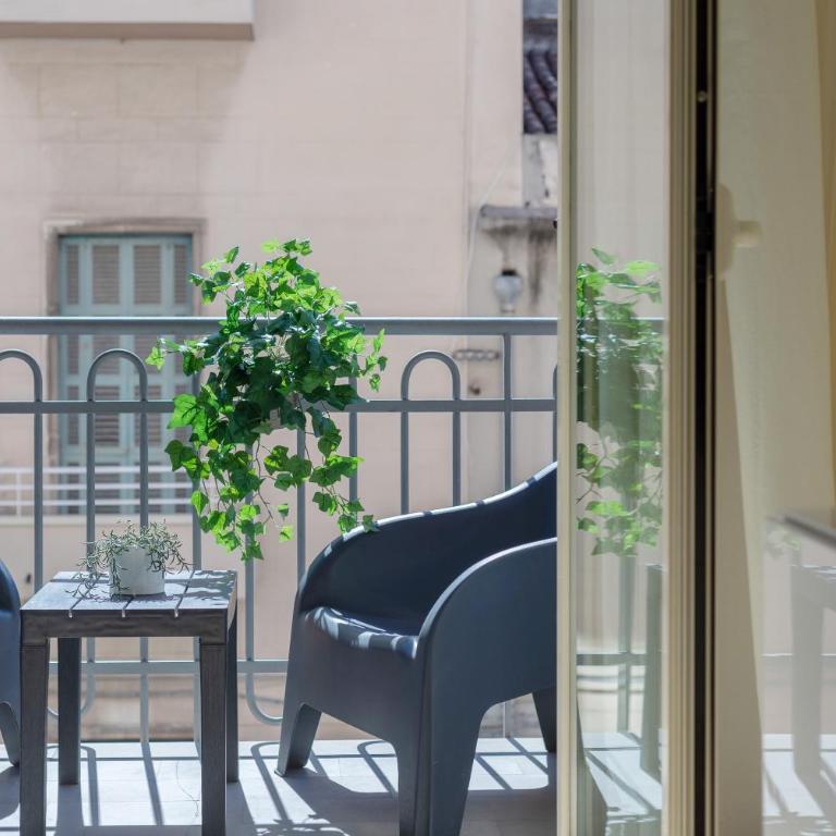 Relax Apartment Inn - Three-Bedroom Apartment - 3