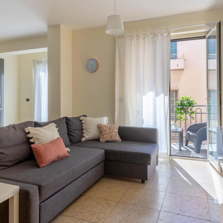 Relax Apartment Inn - Three-Bedroom Apartment - 5