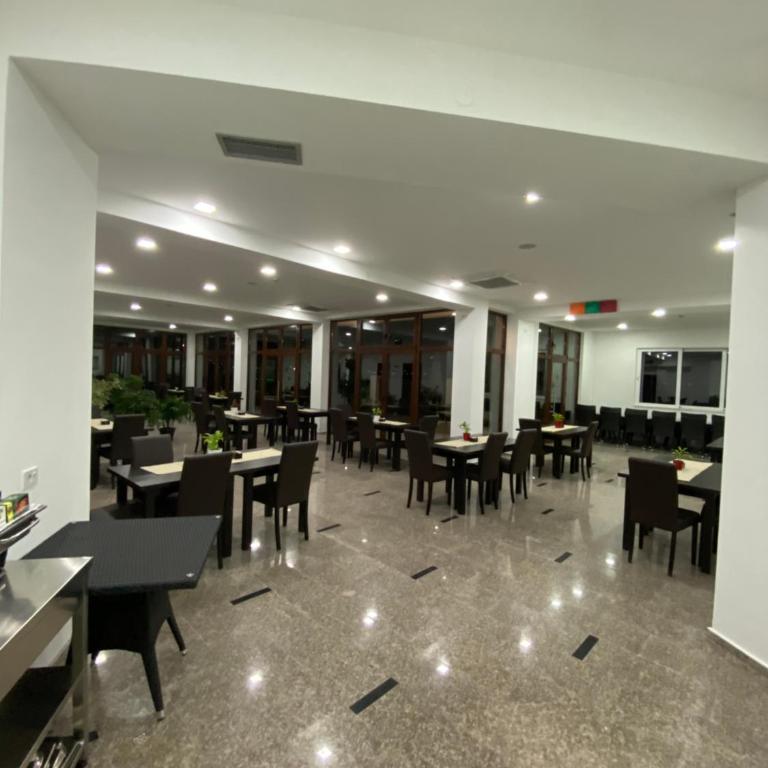 Hotel Vienna - Deluxe Twin Room with Sea View - 9