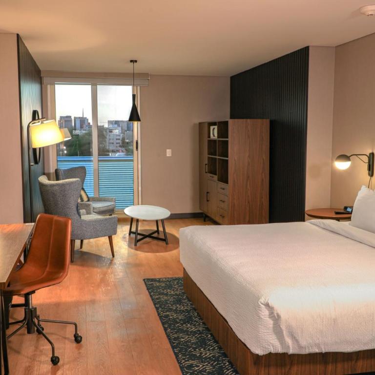 Four Points by Sheraton Mexico City Colonia Roma - Suite Junior con cama extragrande - 2