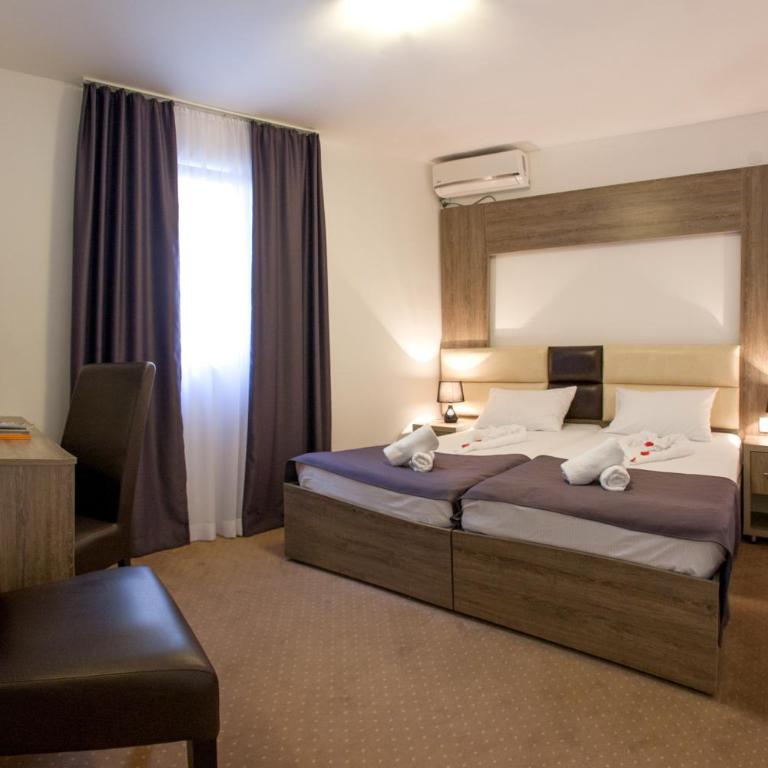 Guest House Aria - Economy Dvokrevetna Soba sa Bračnim Krevetom/Zasebnim Krevetima - 5