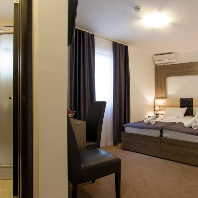 Guest House Aria - Economy Dvokrevetna Soba sa Bračnim Krevetom/Zasebnim Krevetima - 6