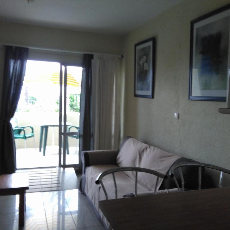 BEAUTIFUL GROUND FLOOR STUDIO BENALBEACH - Queen Studio - Disability Access - 9