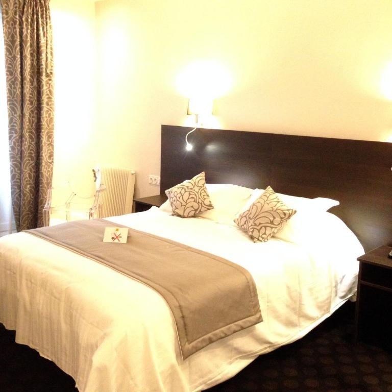 Midland Hôtel - Restaurant Le Derby's - Chambre Double Confort avec Douche - 10