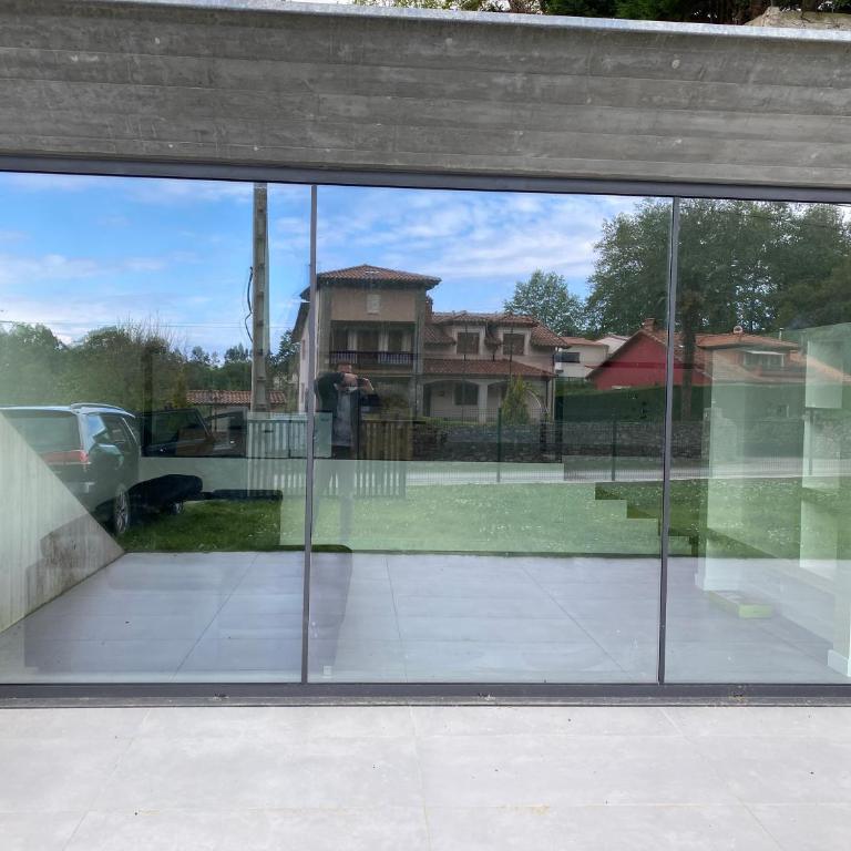 La Casa de Hierba - Casa de campo de diseño con jardín y wifi cerca de las playas de Llanes - Two-Bedroom Villa - 66