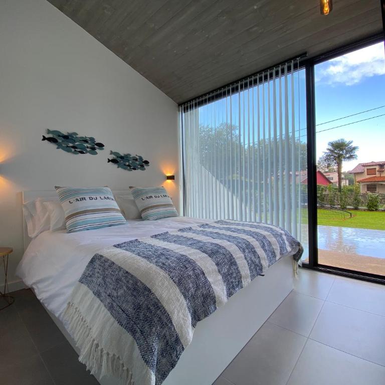 La Casa de Hierba - Casa de campo de diseño con jardín y wifi cerca de las playas de Llanes - Two-Bedroom Villa - 89