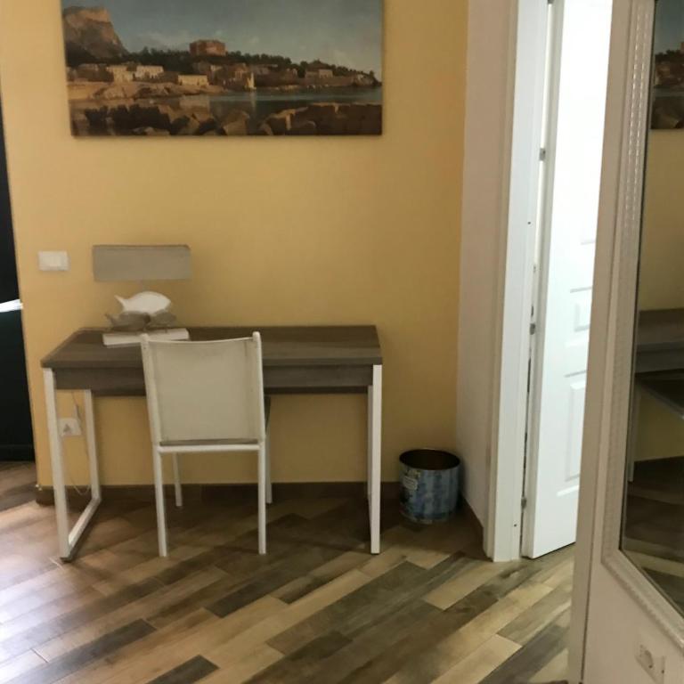 Ballarò Holiday - Three-Bedroom House - 4