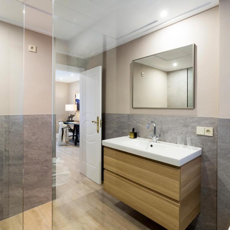 Gran vivienda en la Rambla! - Apartment - 22