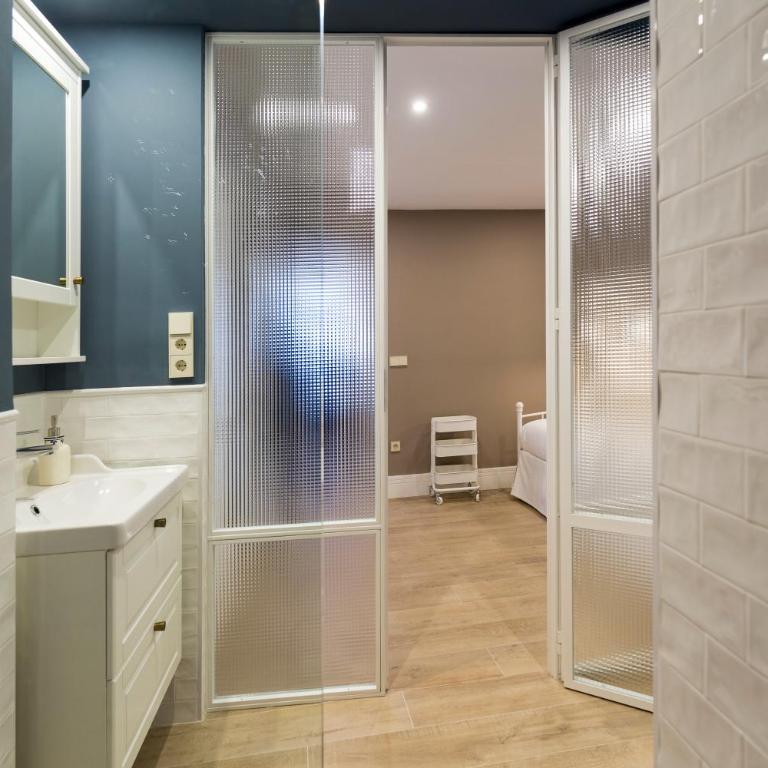 Gran vivienda en la Rambla! - Apartment - 35