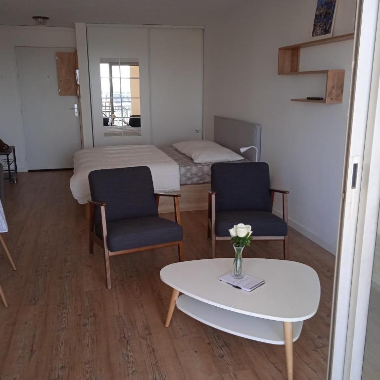 Studio Design vue Port 2 pas des Canaux + parking - Studio - 4