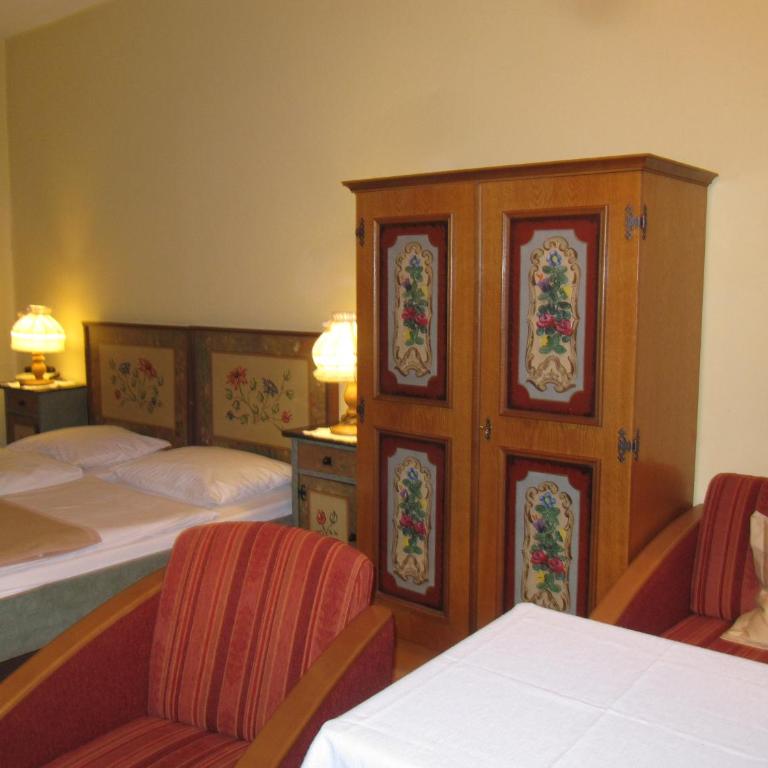 Goldener Ochs - Basic Dreibettzimmer - 2