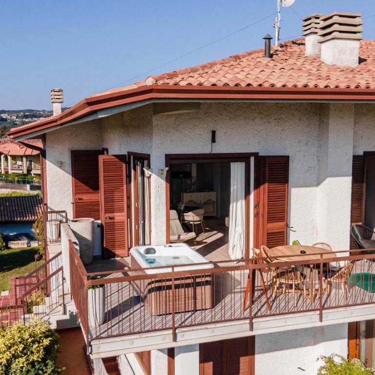 Casa Veronica - Appartamento Deluxe con 2 Camere da Letto, Jacuzzi e Vista Lago - 20