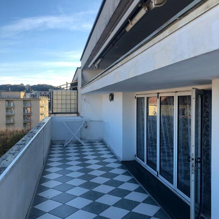 Sestri AR122 Executive Penthouse - Superior Apartment - 11