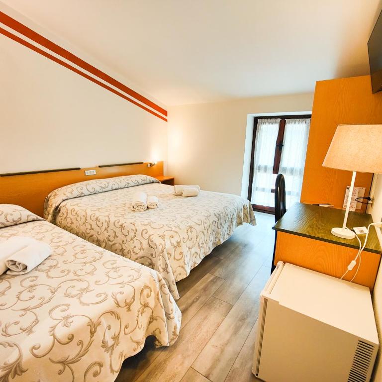 Albergo B&B Tenesi - Camera Matrimoniale Standard - 2