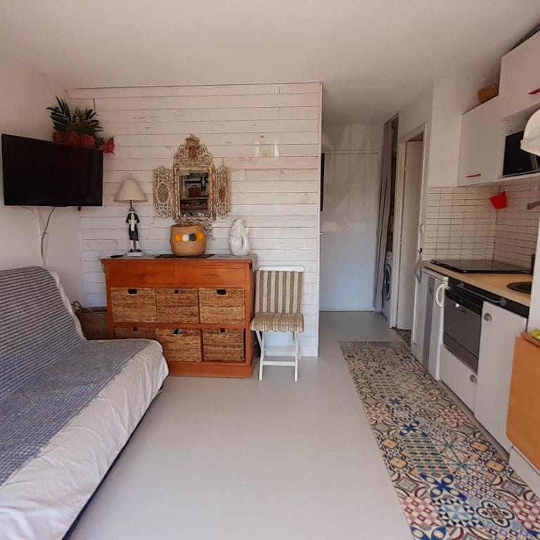 MALDIVES Joli T2 cabine proche plage Richelieu Cap d'Agde - Apartment mit Terrasse - 3