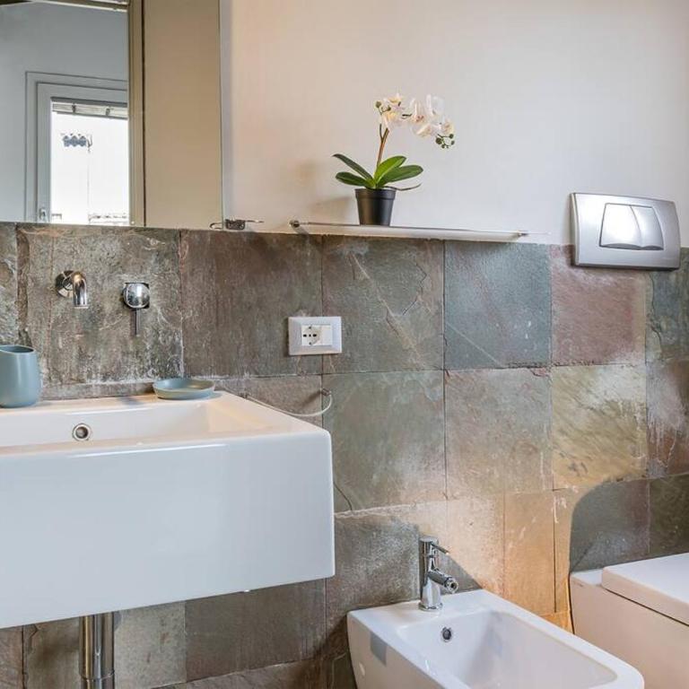 enJoy Home - Mansarda nel cuore di Padova - Appartamento con 1 Camera da Letto - 5