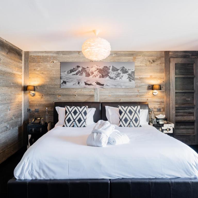 Hotel Farinet - Chambre Double ou Lits Jumeaux Deluxe avec Balcon - 7