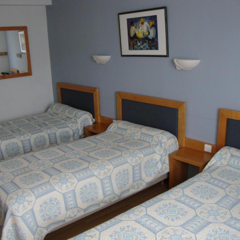 Hôtel Au Petit Languedoc - Chambre Triple (3 Adultes) - 1
