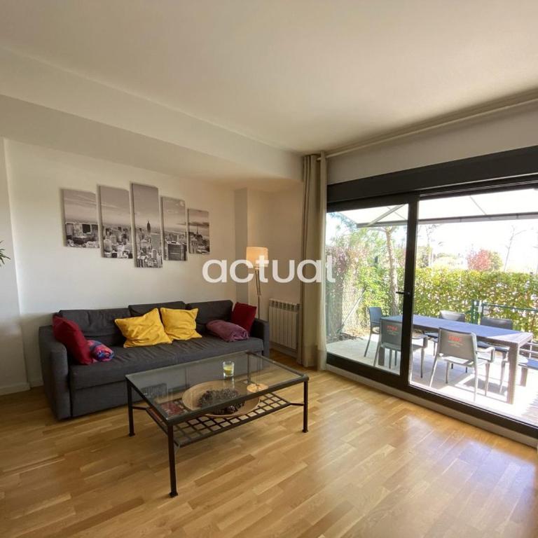 PARC DELS ESTANYS BLOC 1 BAIXOS C - Apartamento de 3 dormitorios - 4
