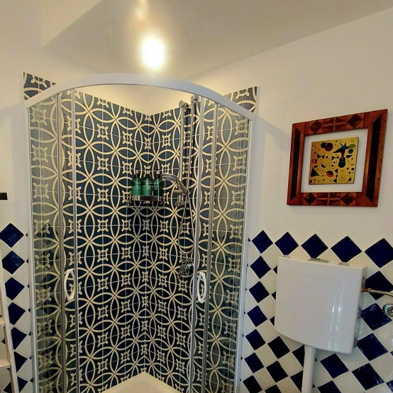 VFH Villa Flavia Eco B&B - Pool & Spa - Dreibettzimmer mit Poolblick - 7