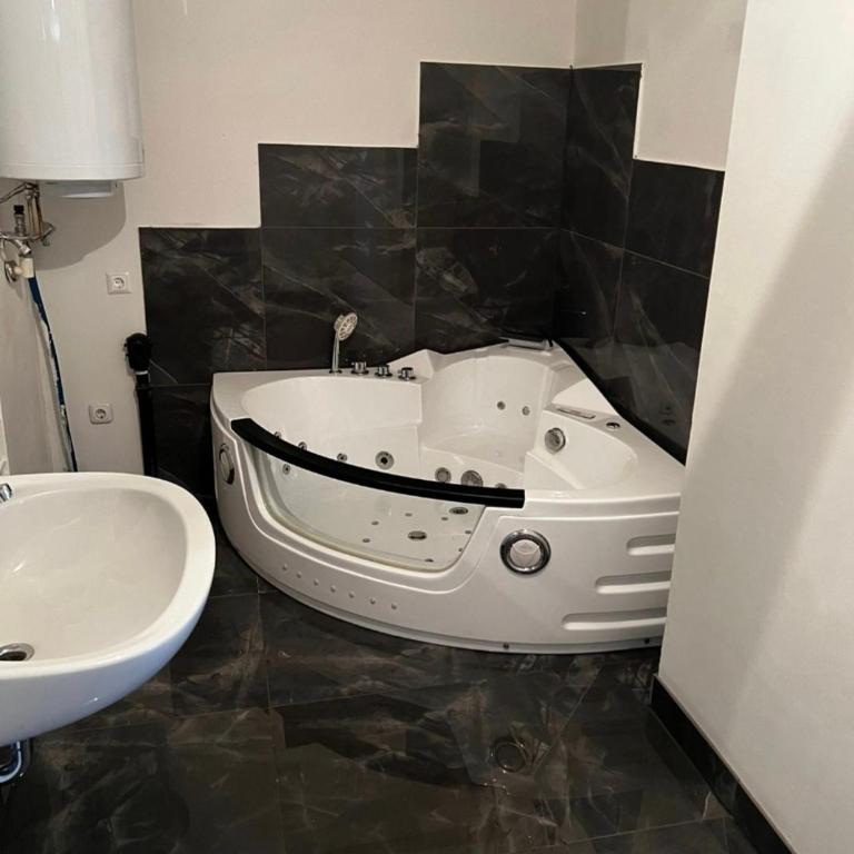 FeWo Teusch Top 6 - Apartment mit 2 Schlafzimmern - 6