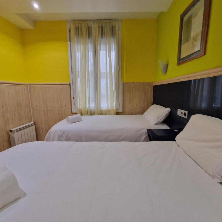Pension Izar Bat Guesthouse - Self Check-in - Habitación Doble - 2 camas - 13