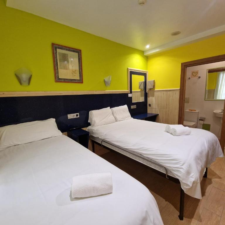 Pension Izar Bat Guesthouse - Self Check-in - Habitación Doble - 2 camas - 15