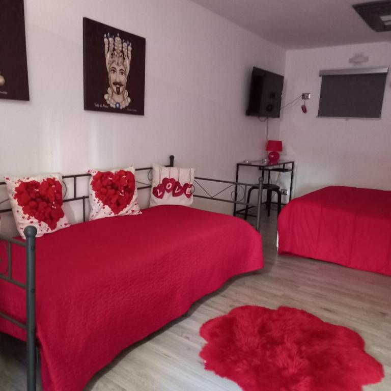 suite Holiday House Bonaccorso - Superior Apartment with Sauna - 9