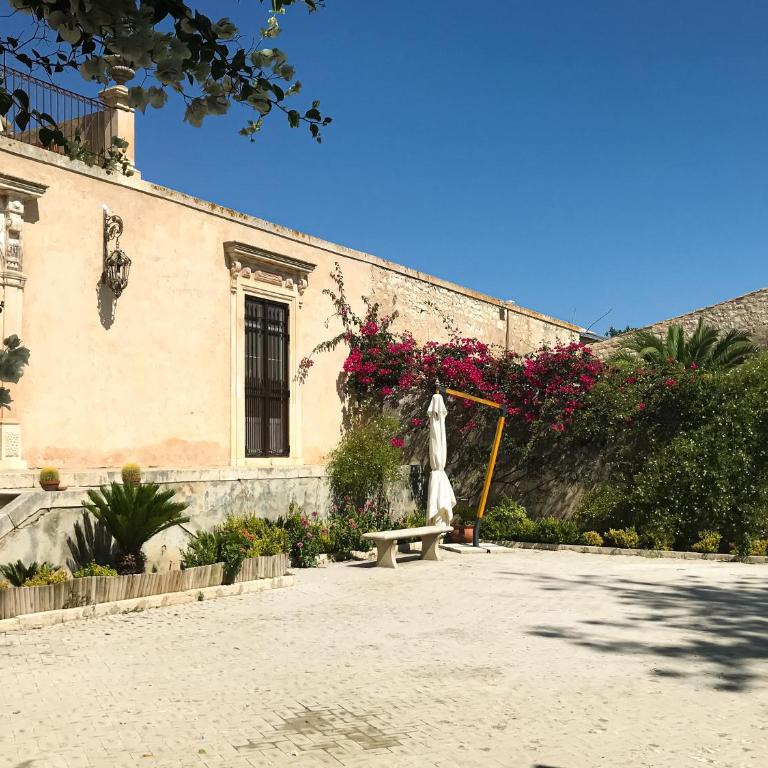 Villa Barone Alfieri - Pozzallo RG - Villa - 16