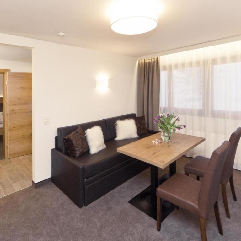 Waldpark Hotel Garni - Deluxe Apartment mit Stellplatz in der Garage - 2
