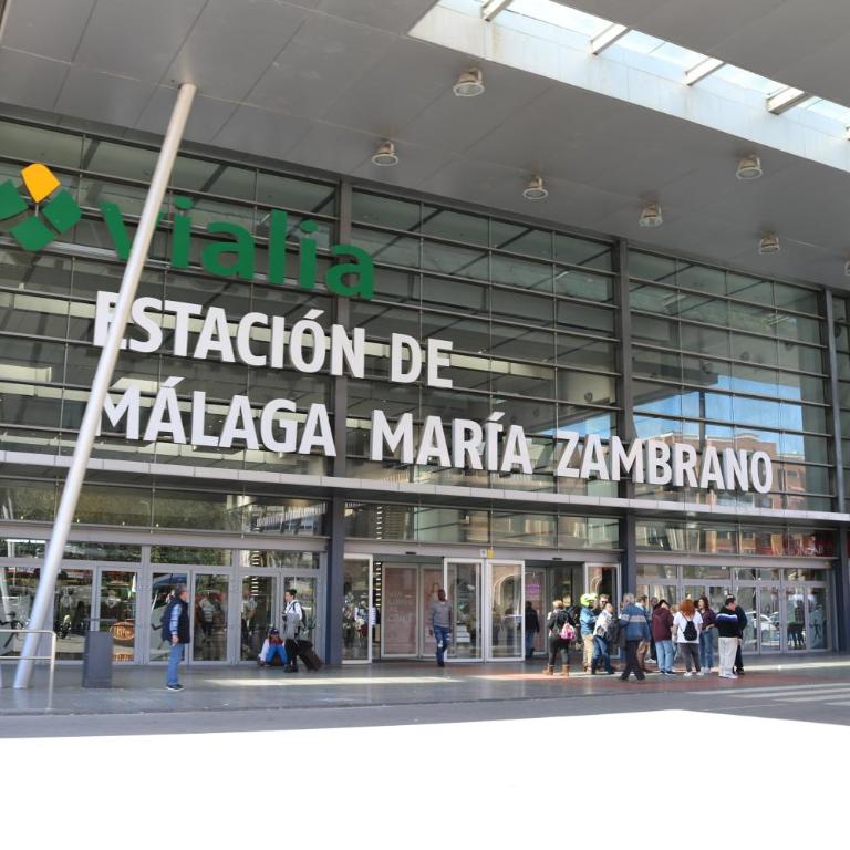 Fantástico apartamento junto a la estación - Apartamento de 1 dormitorio - 34