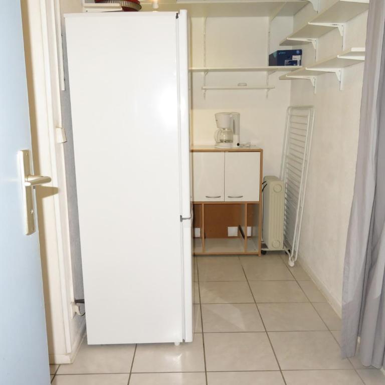 Appartement lumineux 2P avec loggia et parking à Sète - FR-1-338-70 - Apartment (4 Erwachsene) - 8