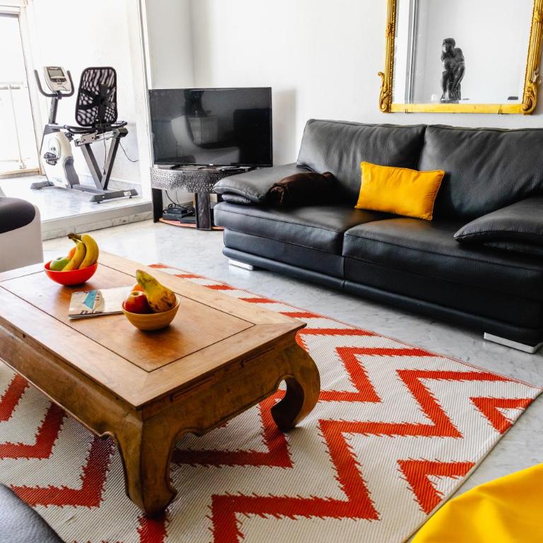 Vue mer et remparts. Entre vieille ville et plages - Two-Bedroom Apartment - 17