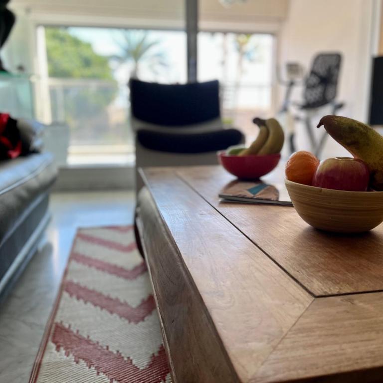 Vue mer et remparts. Entre vieille ville et plages - Two-Bedroom Apartment - 15