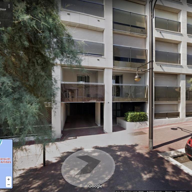 Vue mer et remparts. Entre vieille ville et plages - Two-Bedroom Apartment - 28