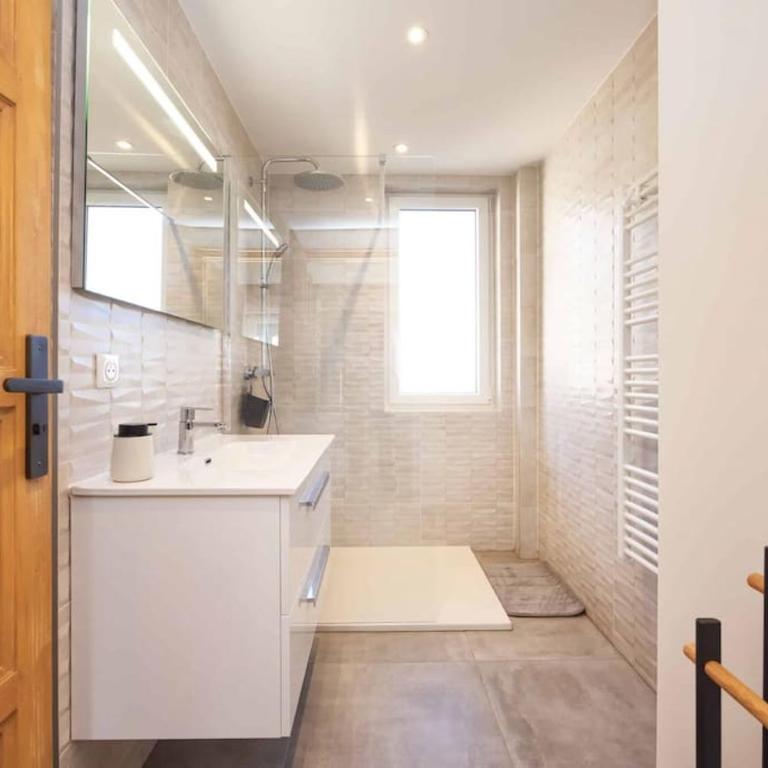 Appartement Modane Wifi stationnement gratuit - Apartamento de 2 dormitorios - 18