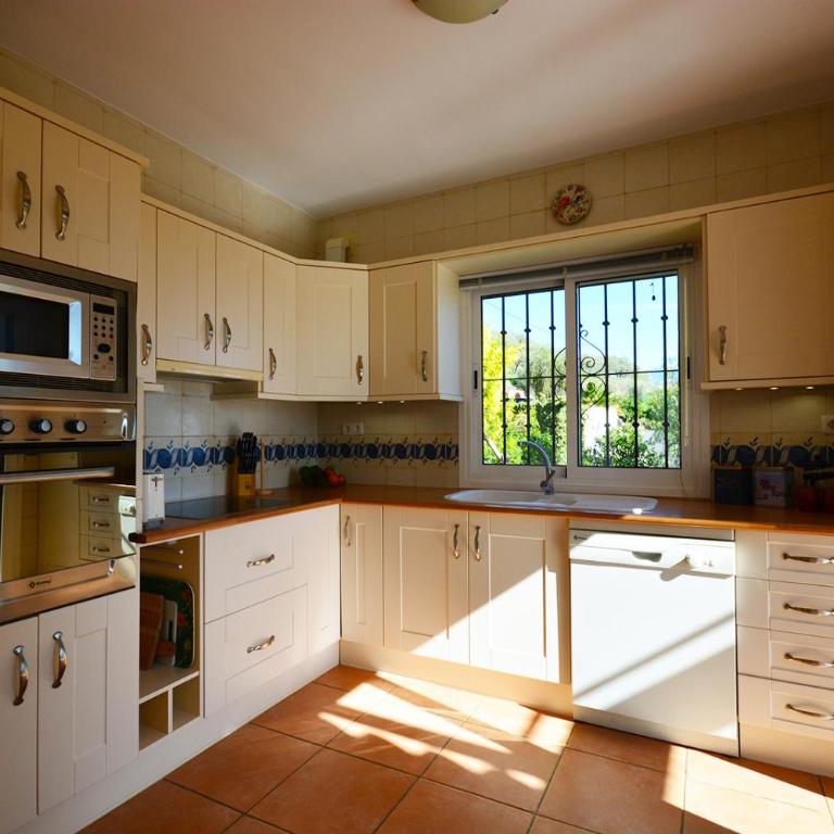 Casa Amarilla, Frigiliana Luxury Country villa with pool and parking HansOnHoliday Rentals - Apartamento de 3 dormitorios - 8