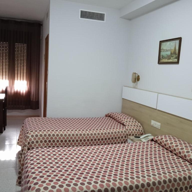 Hotel Royal - Habitación Doble - 1 o 2 camas - 14