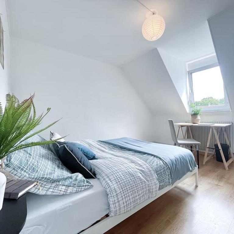 Loisirs travail, court, long séjour, idéalement situé, 2 chambres en enfilade, parking gratuit - Appartement 2 Chambres - 3